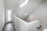 2114 Felspar St - Photo 32