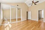 337 Chapman - Photo 17