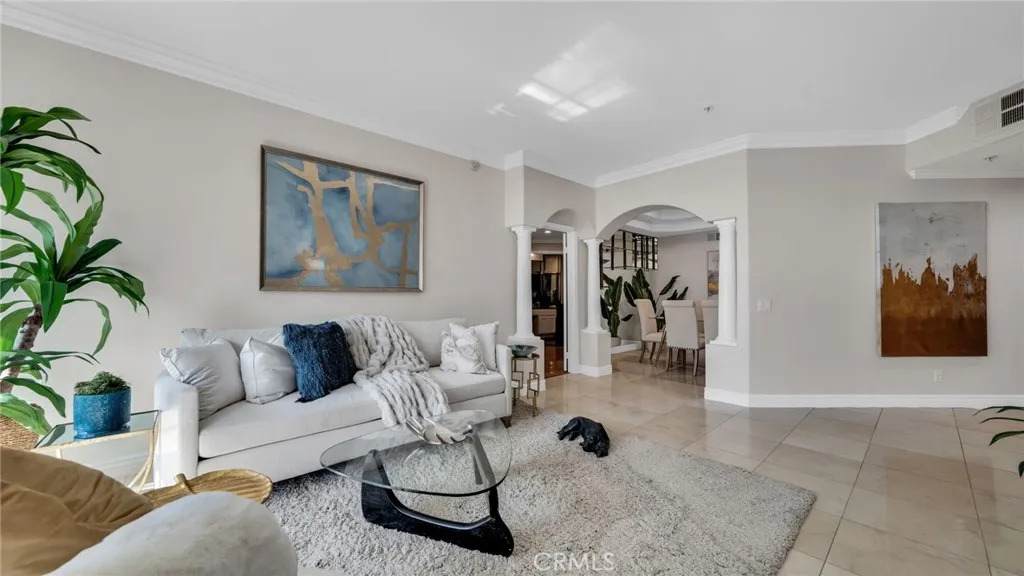 7218 Hillside Avenue - Photo 1