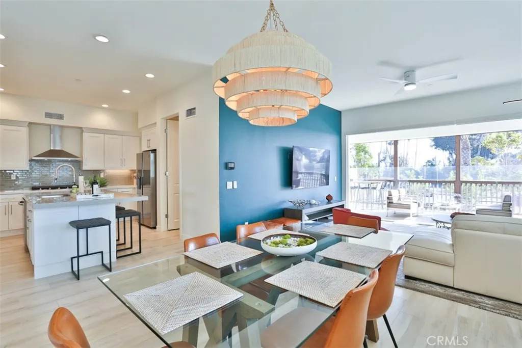 1529 Doheny Way - Photo 1