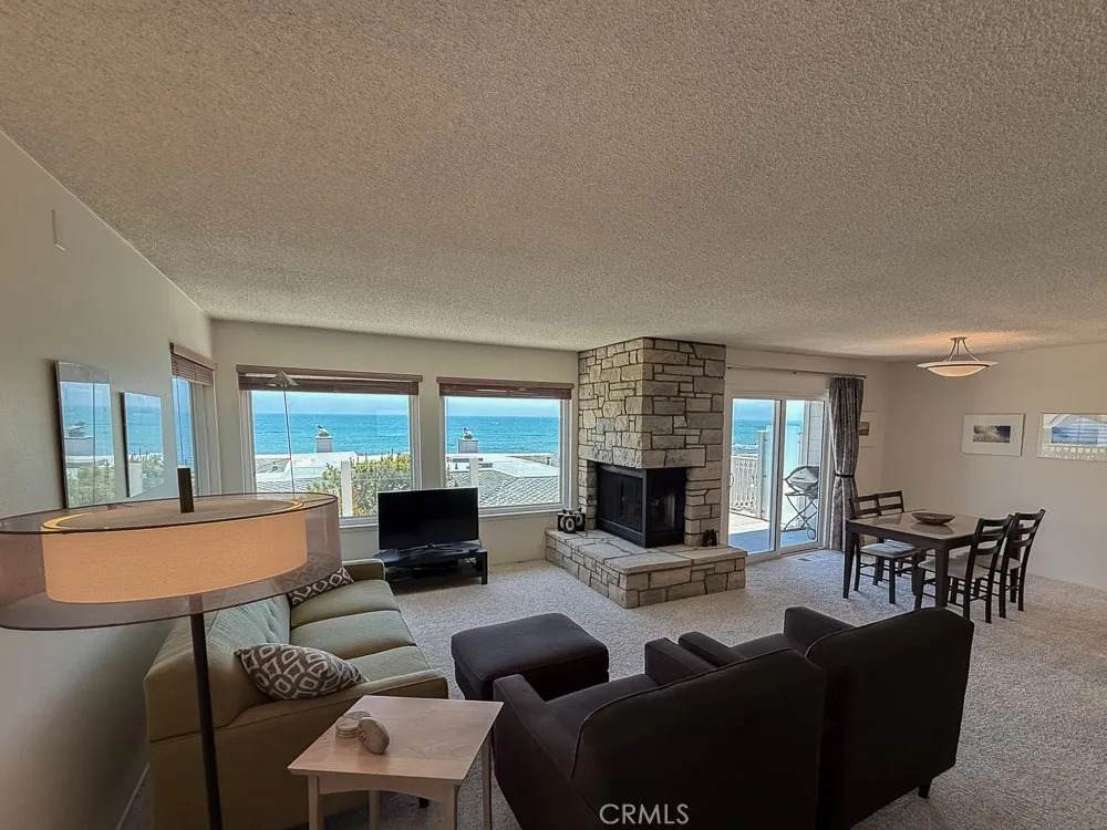 557 Lucerne St. - Photo 1