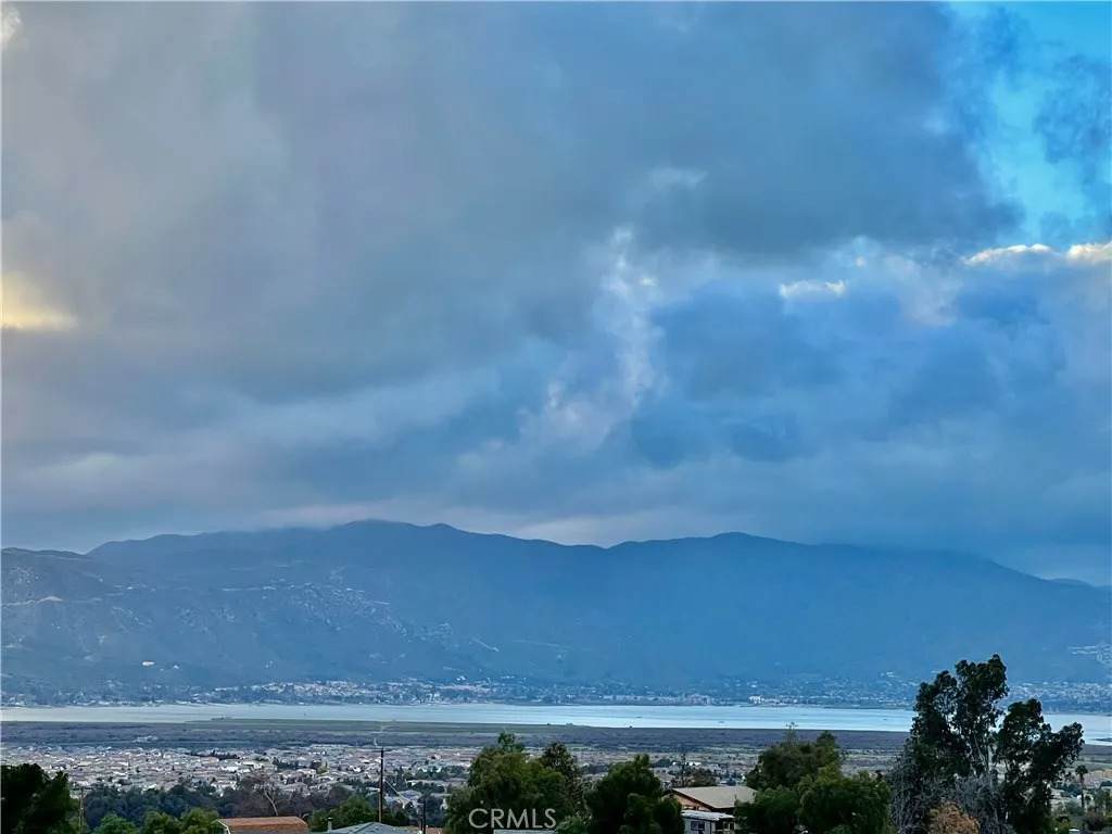 https://bt-photos.global.ssl.fastly.net/sandiego/orig_boomver_12_306413864-1.jpg