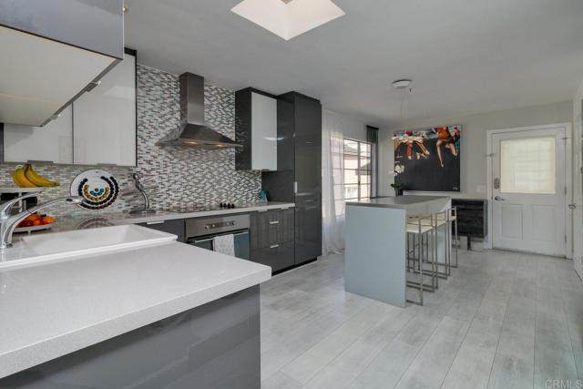 942 D Avenue - Photo 1