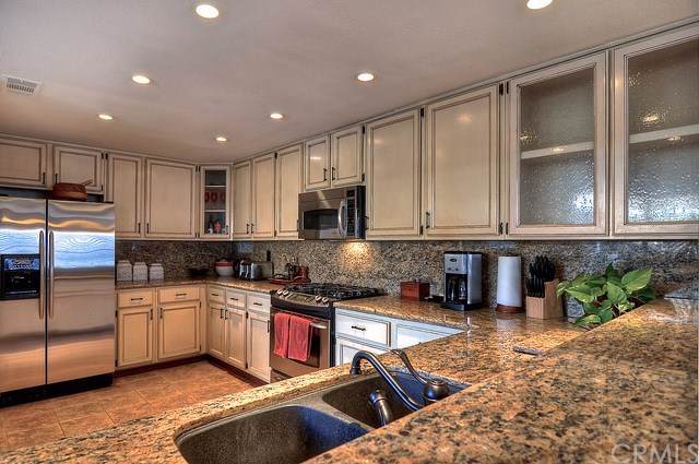 611 Balboa Boulevard - Photo 1