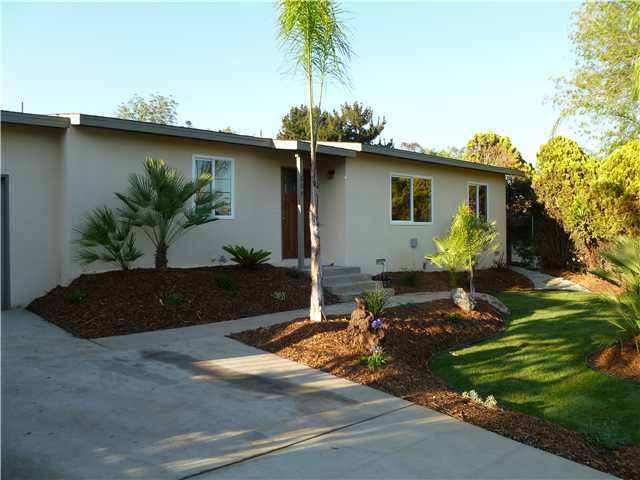 209 Almond Street, Fallbrook, CA 92028 (#120040935) :: The Marelly Group | Realty One Group