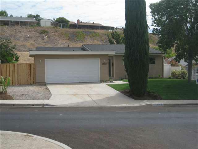 13513 Carriage Road, Poway, CA 92064 (#120048041) :: The Marelly Group | Realty One Group