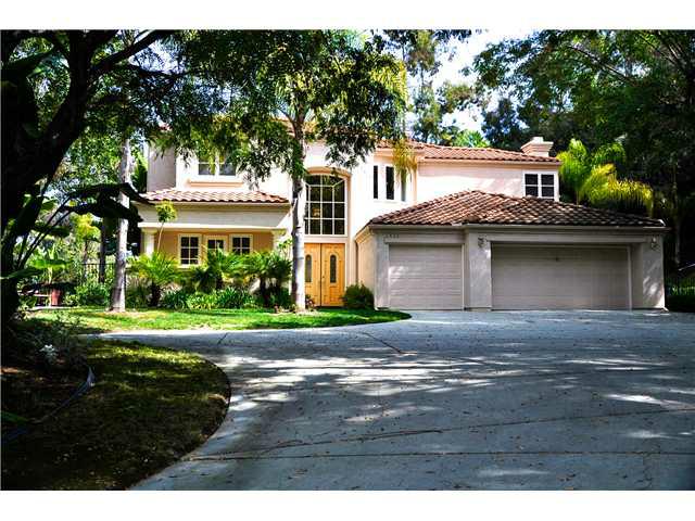 2484 Monterey Glen, Escondido, CA 92029 (#130011275) :: The Marelly Group | Realty One Group