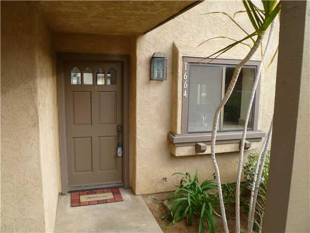 1664 Pala Lake Drive, Fallbrook, CA 92028 (#130012025) :: The Marelly Group | Realty One Group