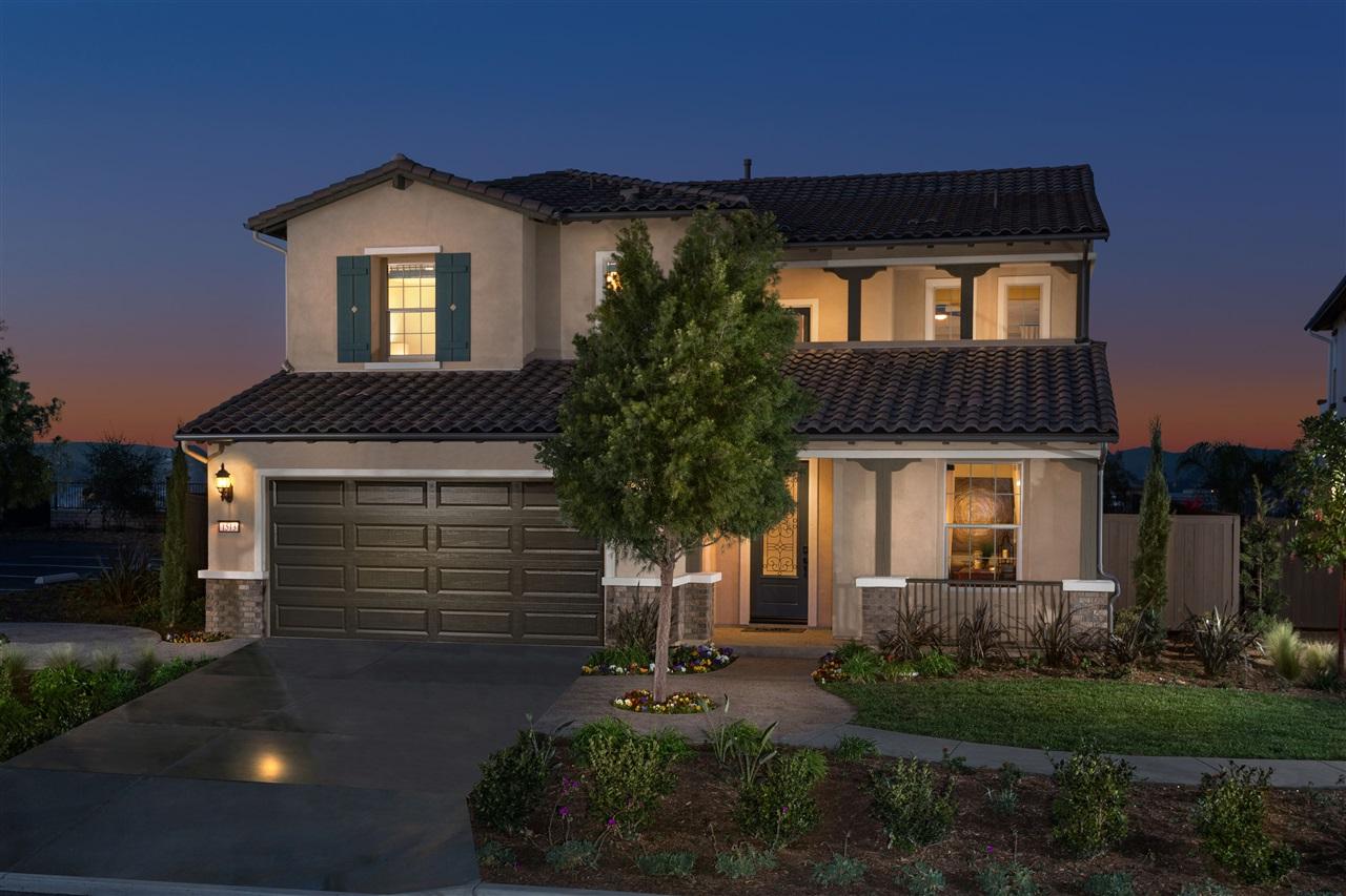 1513 Leonis Place - Photo 1