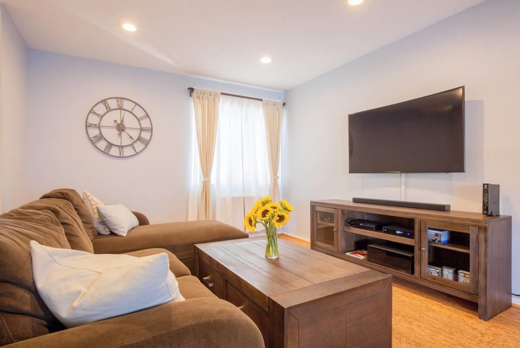 7930 Mission Center Ct - Photo 1