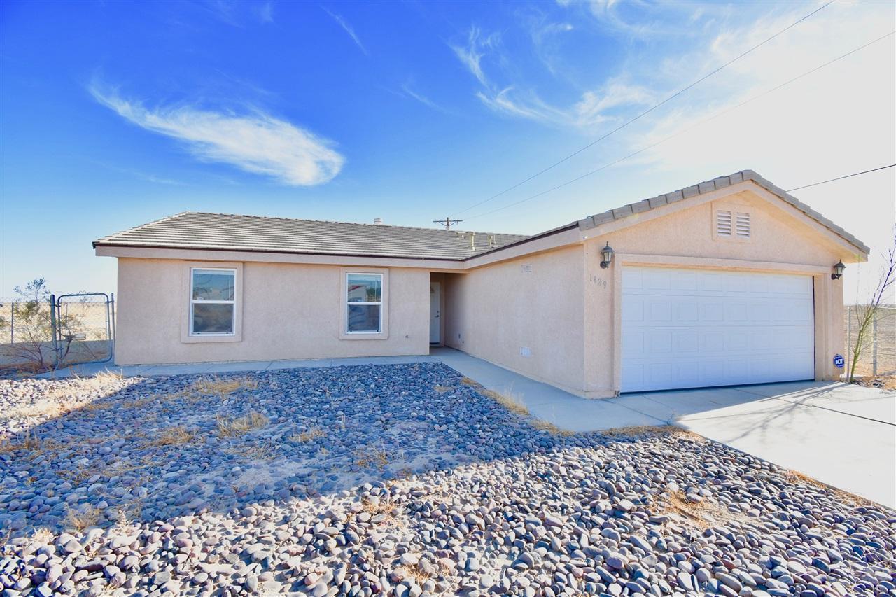 1129 Linda Ave - Photo 1