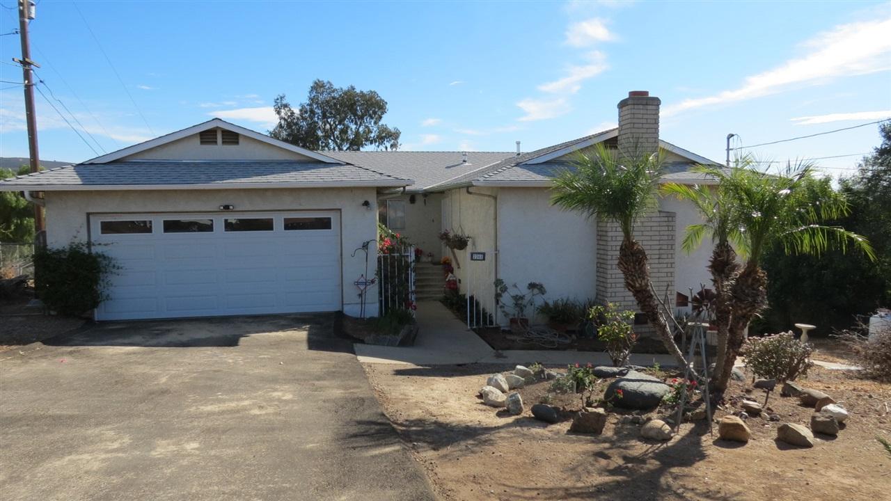 2268 Esplendido Ave - Photo 1