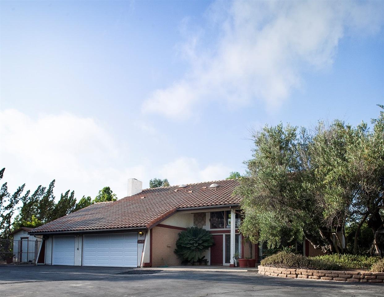347 Spanish Spur - Photo 1