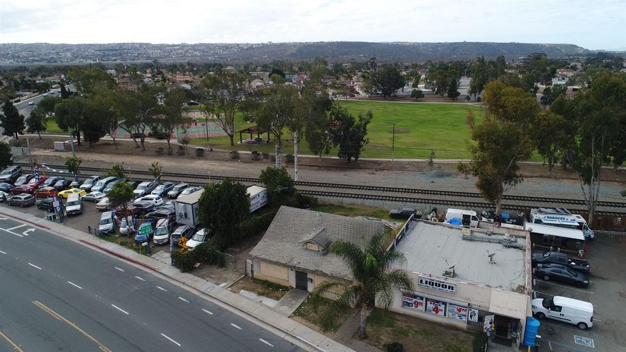 3283 Beyer Blvd - Photo 1