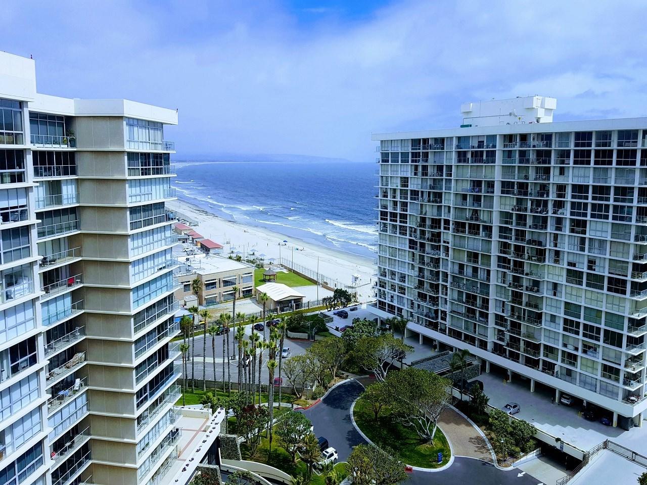 1810 Avenida Del Mundo - Photo 1