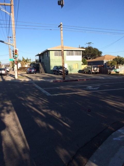 408 30th St - Photo 1