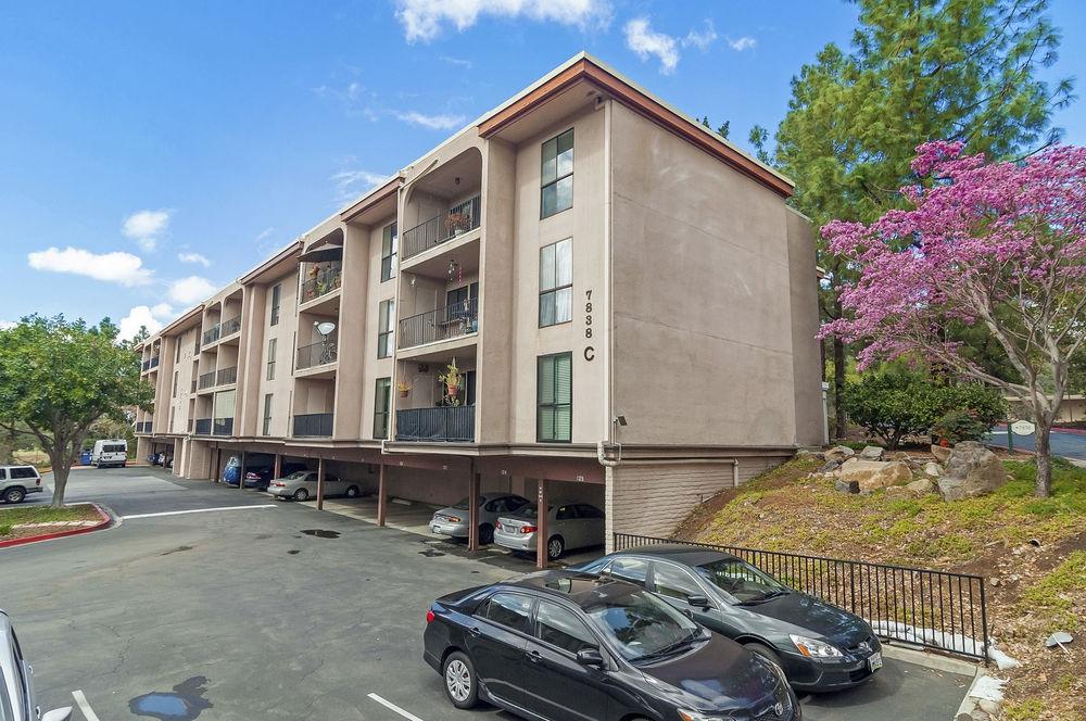 7838 Cowles Mountain Ct - Photo 1