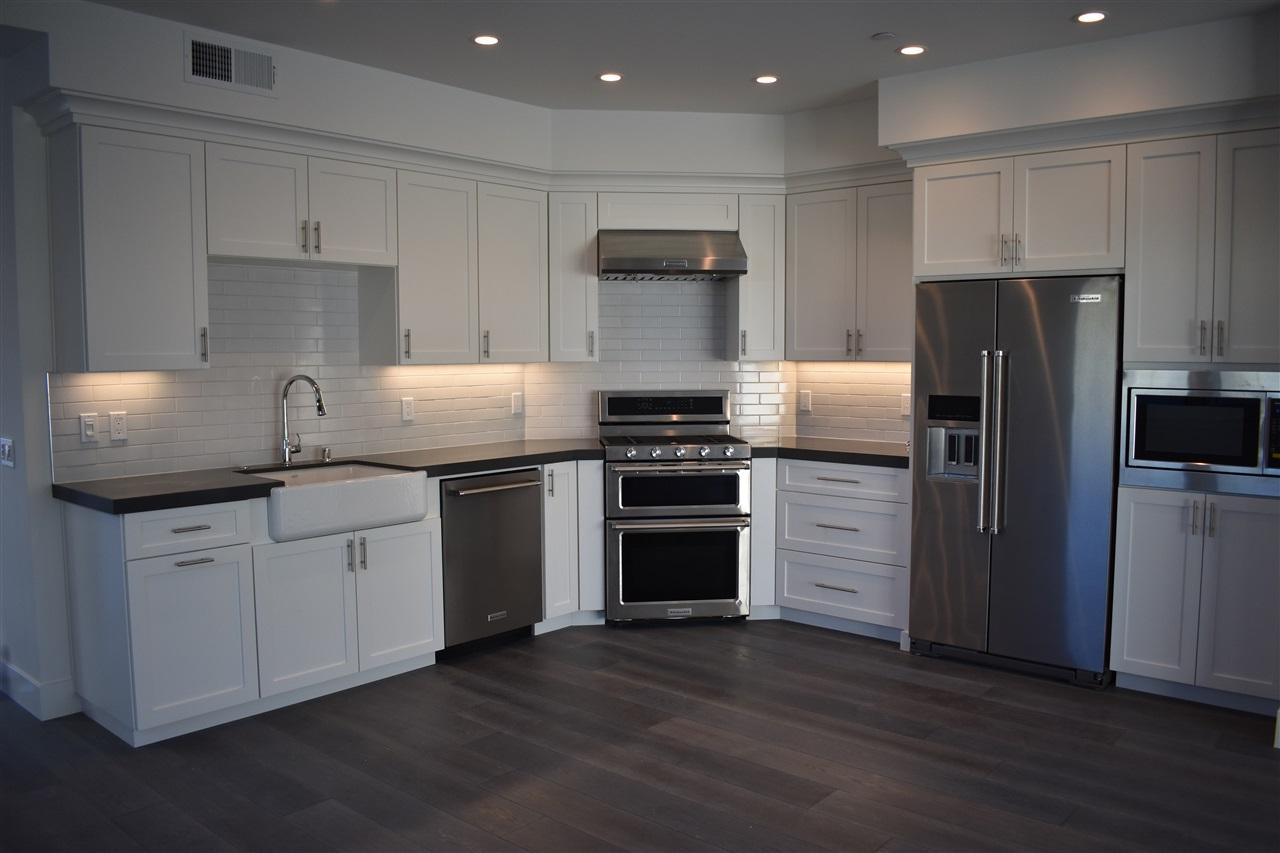 1021 Isabella Ave - Photo 1