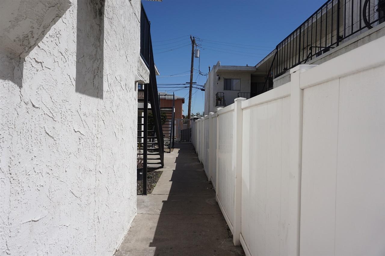 4253 Central Avenue - Photo 1