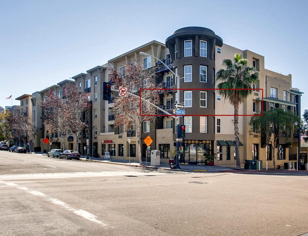 1970 Columbia St - Photo 1