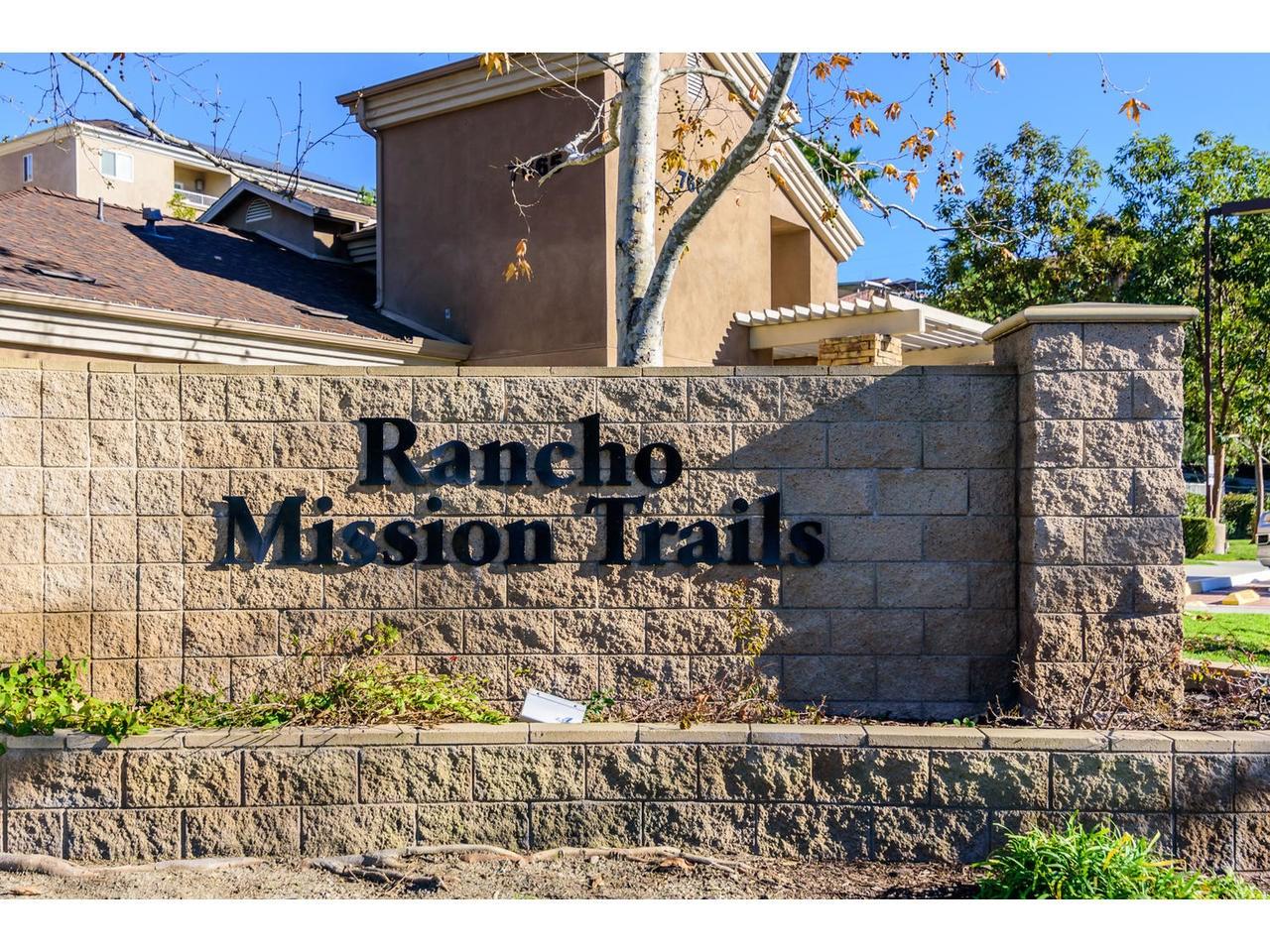 7653 Mission Gorge Rd - Photo 1