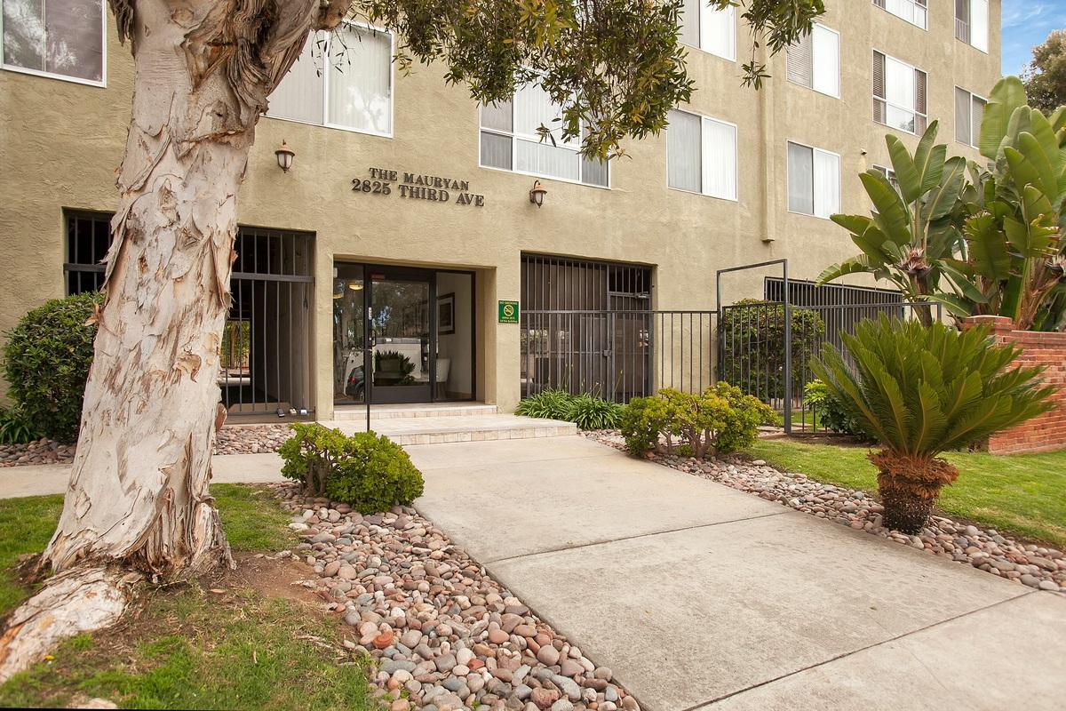 2825 3rd Avenue - Photo 1
