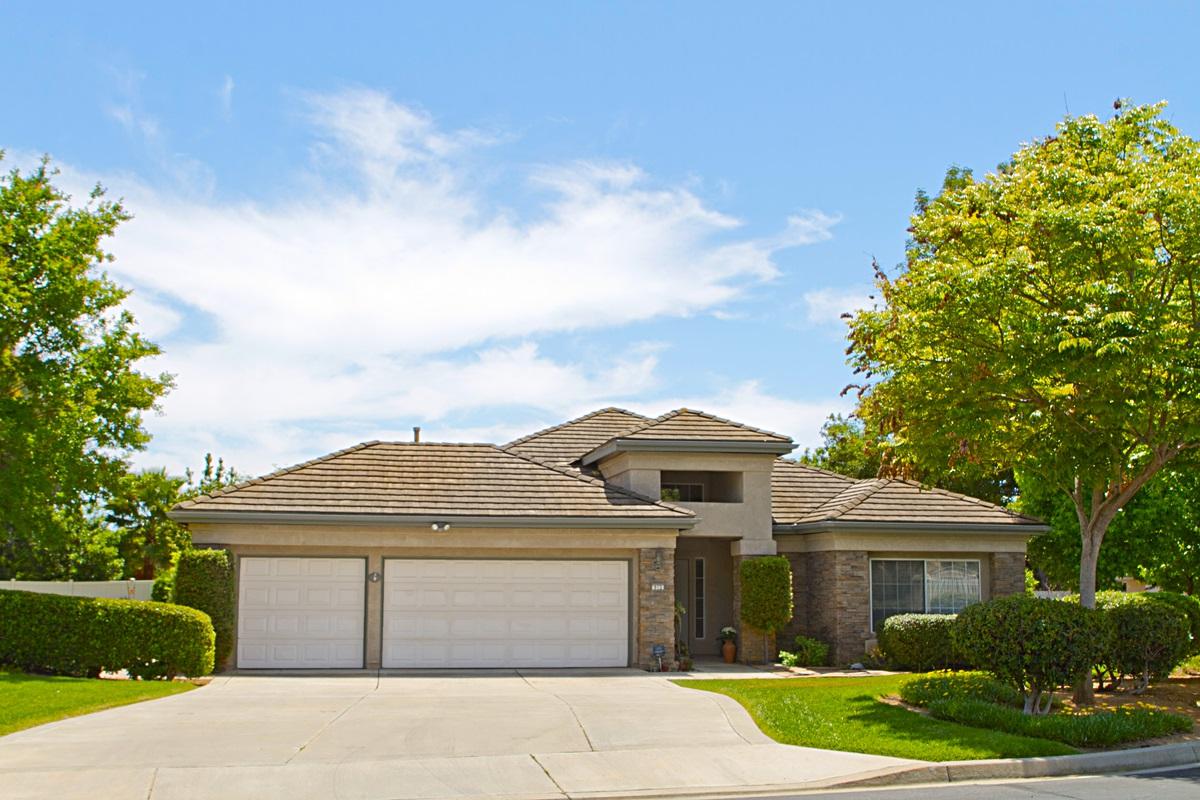 915 Cookie Lane - Photo 1