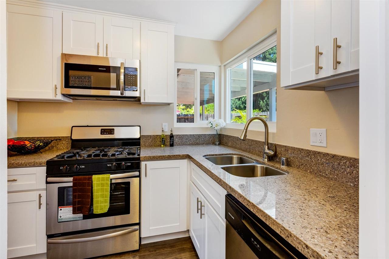 4737 Westridge Dr - Photo 1