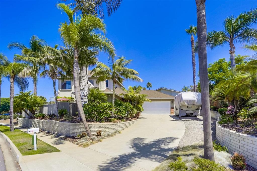 1502 Las Flores Dr - Photo 1