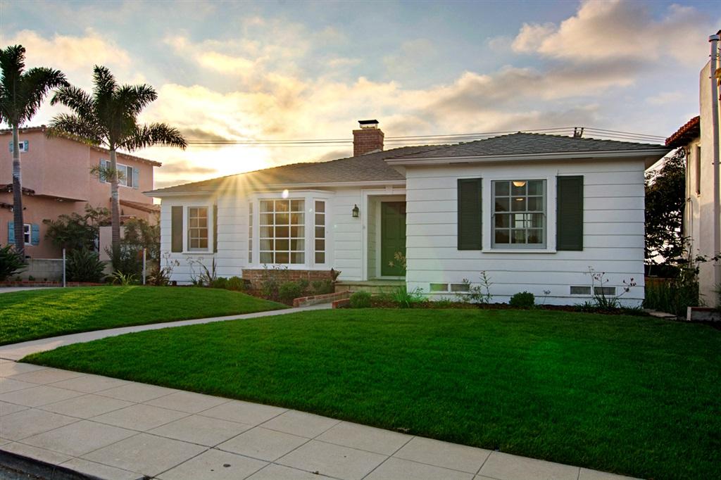 2716 Poinsettia Drive - Photo 1