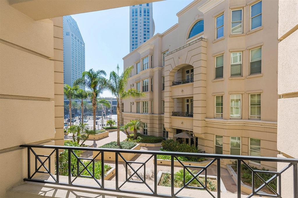 650 Columbia Street - Photo 1
