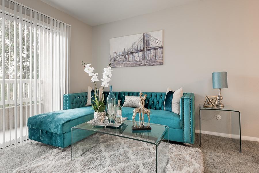 3030 Suncrest Dr - Photo 1