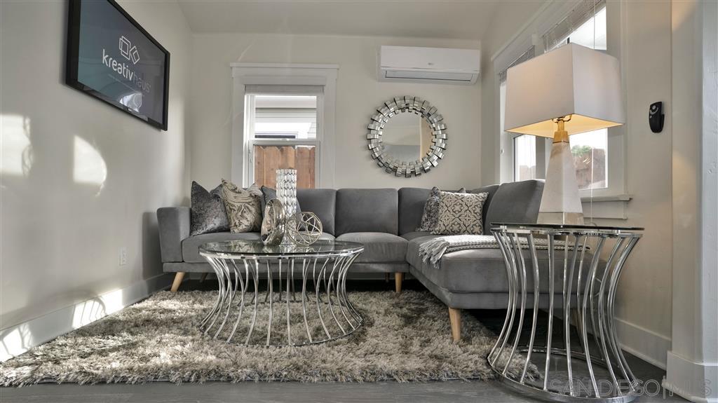 905 23rd Street - Photo 1