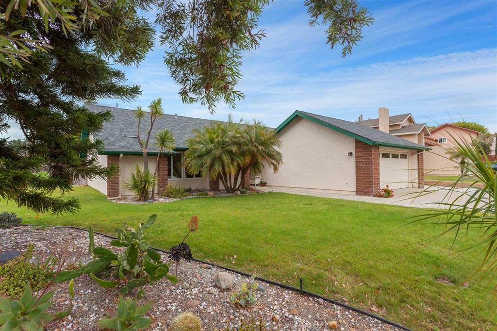 1436 Avenida De Las Adelsas - Photo 1