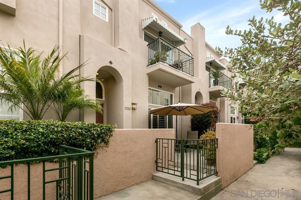 2253 5Th Ave - Photo 1