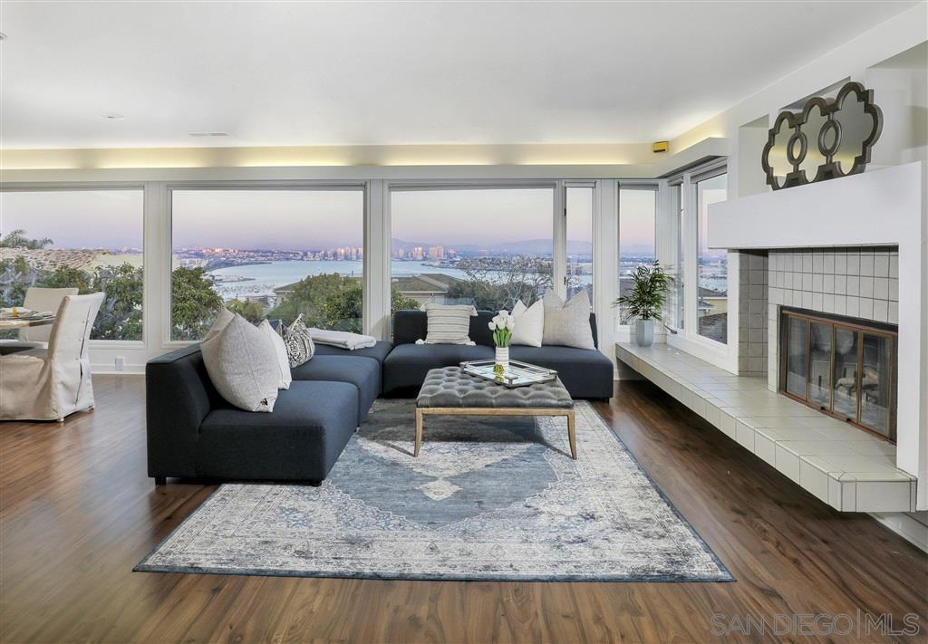 3352 Lucinda Street - Photo 1