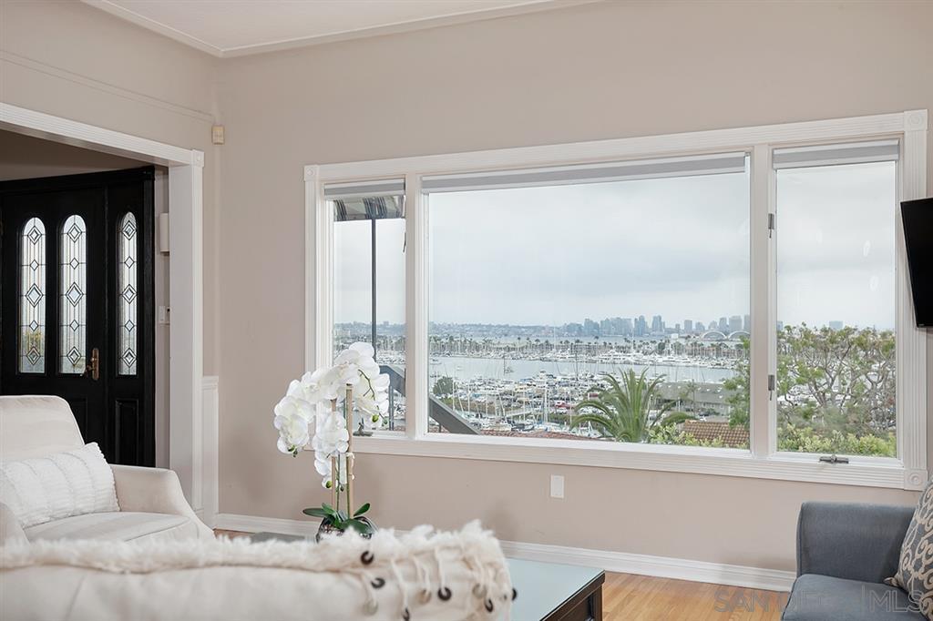 662 Rosecrans Street - Photo 1