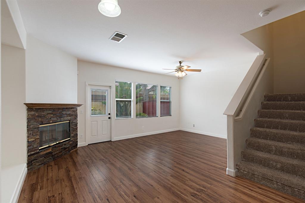 625 Sumner Way - Photo 1