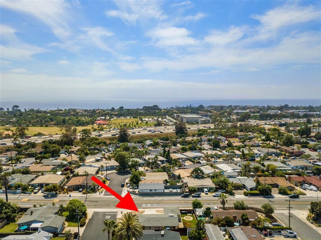 702 Cathy Lane - Photo 1
