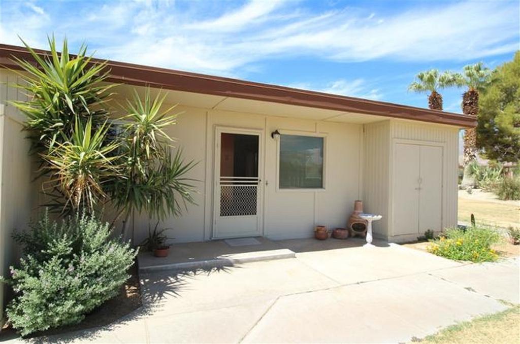 3184 Club Circle - Photo 1