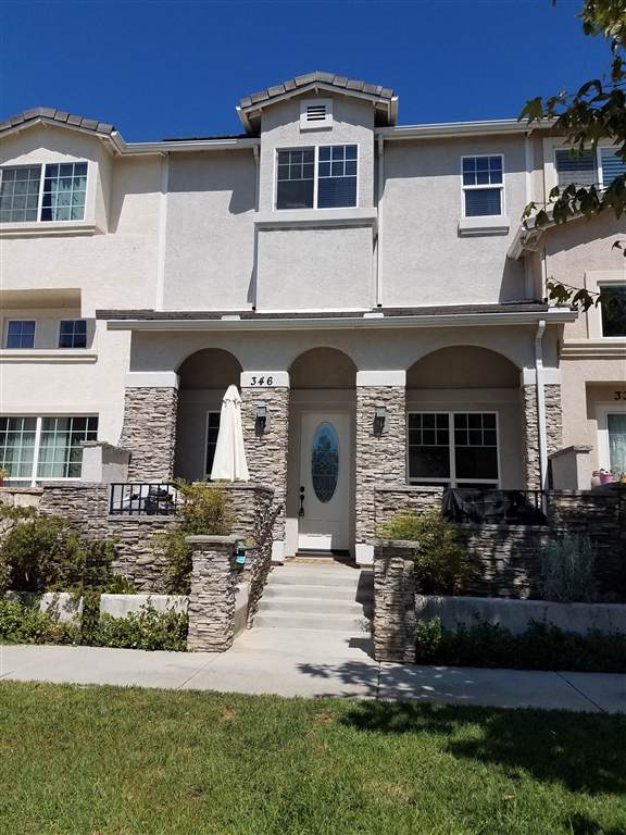 346 Kentucky Ave - Photo 1