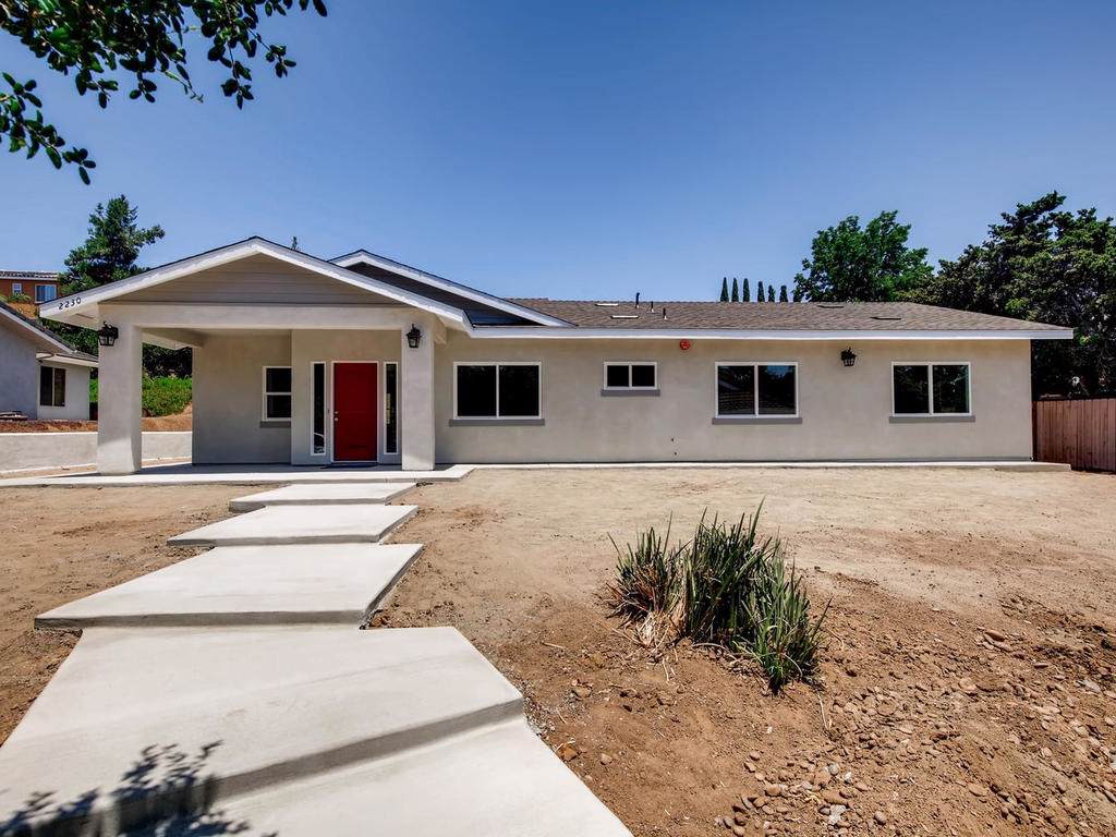 2230 Sunset Dr. - Photo 1