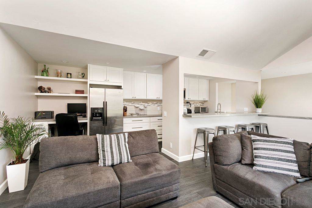 306 Windy Lane - Photo 1