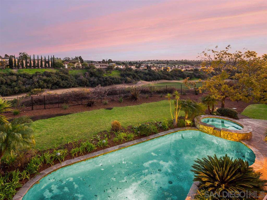 5743 Meadows Del Mar - Photo 1