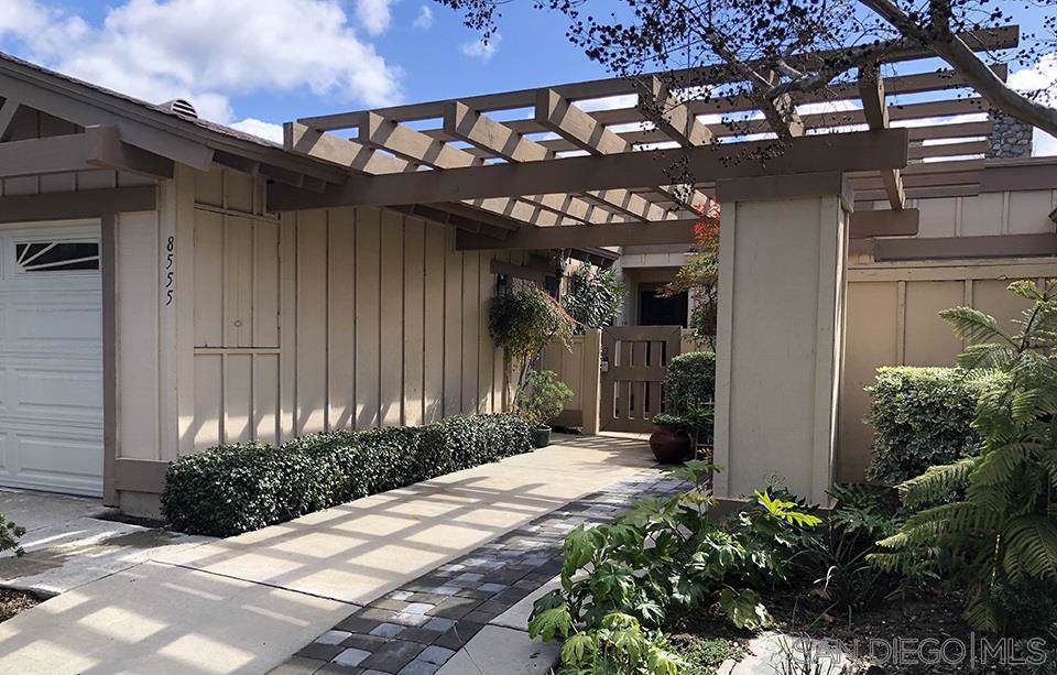 8555 Circle R Course Ln - Photo 1