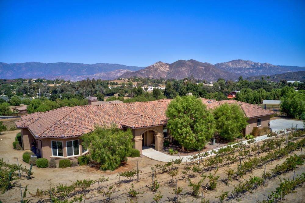 30848 Hilltop View - Photo 1