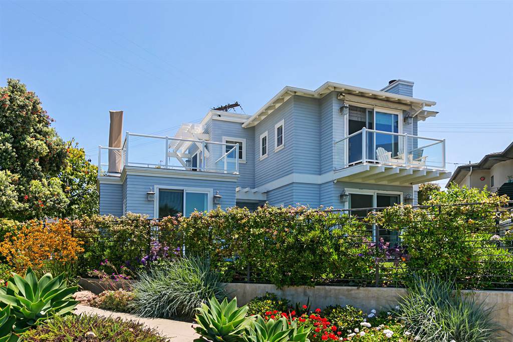 203 3rd Street - Photo 1