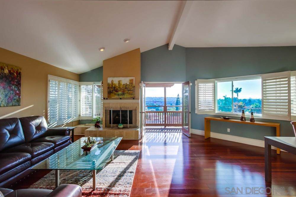 4036 Ampudia - Photo 1