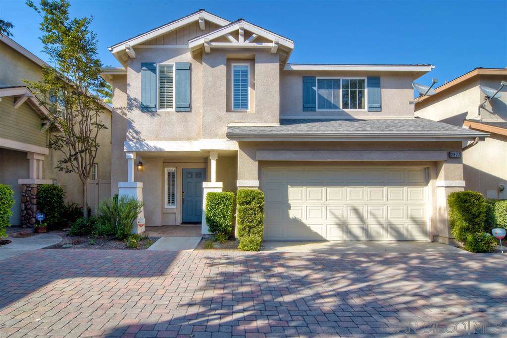 2877 West Canyon Avenue - Photo 1