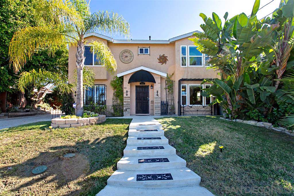 1645 Manor Dr - Photo 1